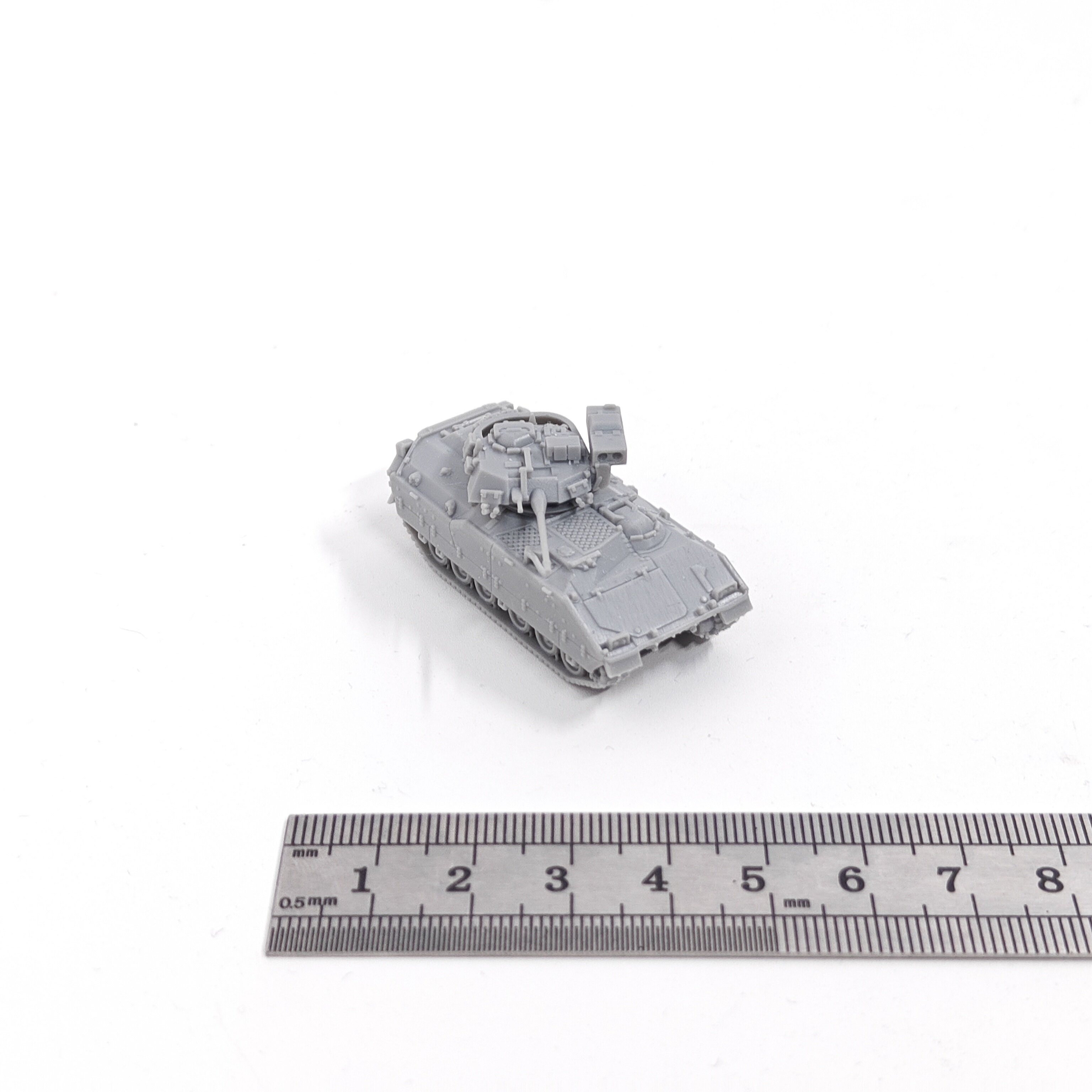 Model Kit Lancelot - 1/144 Scale M3A1 Bradley Cavalry Fighting