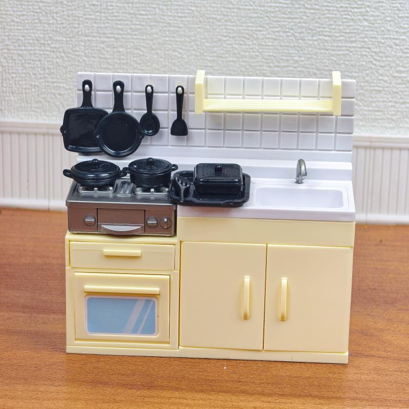 1 Set Compact Kitchenware Kit  – Model Kit Simulator Bewertung und Preis