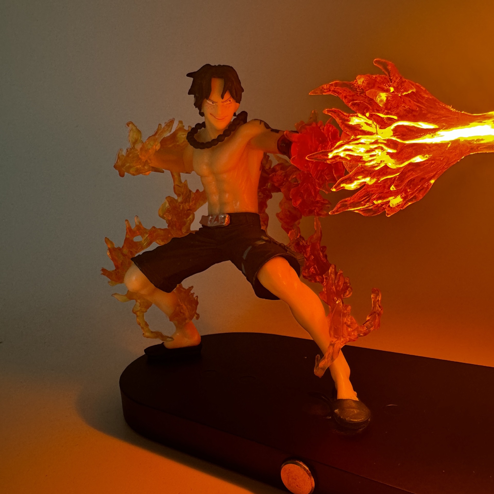 Fire Fist Ace Anime Night Ligh – Model Kit Luffy Bewertung und Preis