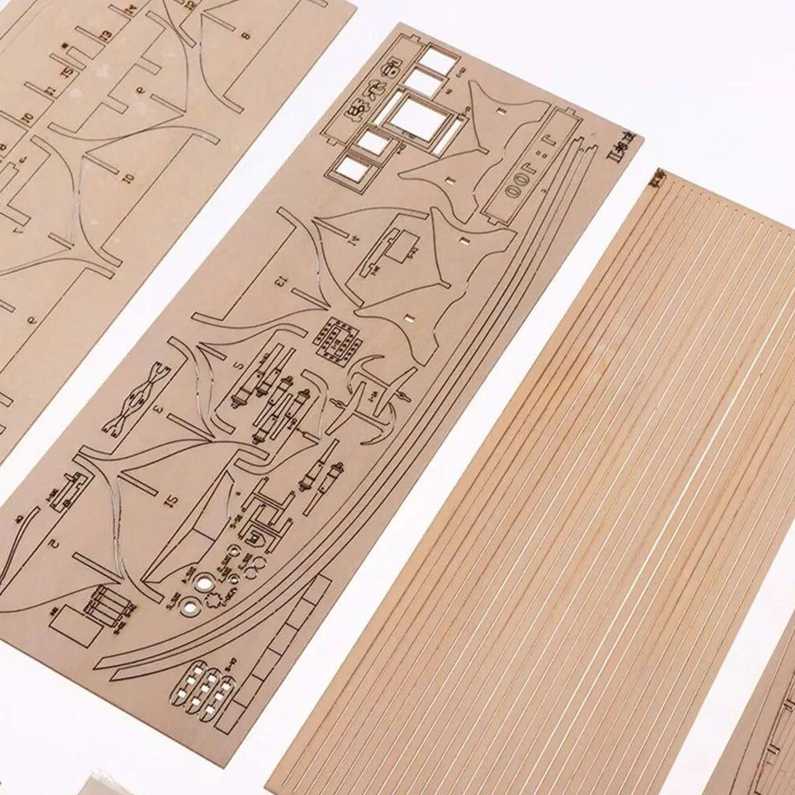 【Halcon Sailboat Wooden Model  – Model Kit Simulator Bewertung und Preis