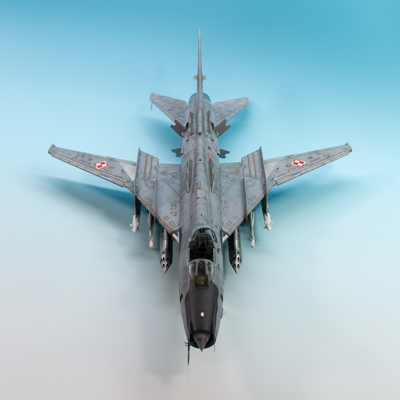 Kitty Hawk  1/48 KH80146 Sukho – Model Kit Simulator Bewertung und Preis